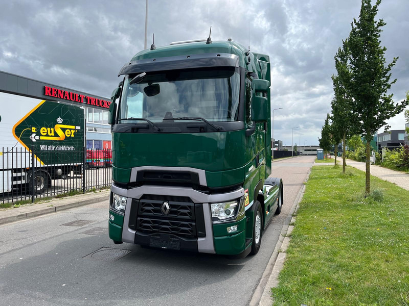 Renault T-13 High 480 T4x2, Highsleeper, Airco, Nav, Bluetooth - Tractor unit: picture 4 Renault T-13 High 480 T4x2, Highsleeper, Airco, Nav, Bluetooth - Tractor unit: picture 4
