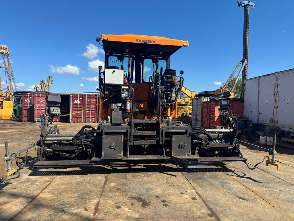 CAT AP 555 E - Asphalt paver: picture 4 CAT AP 555 E - Asphalt paver: picture 4