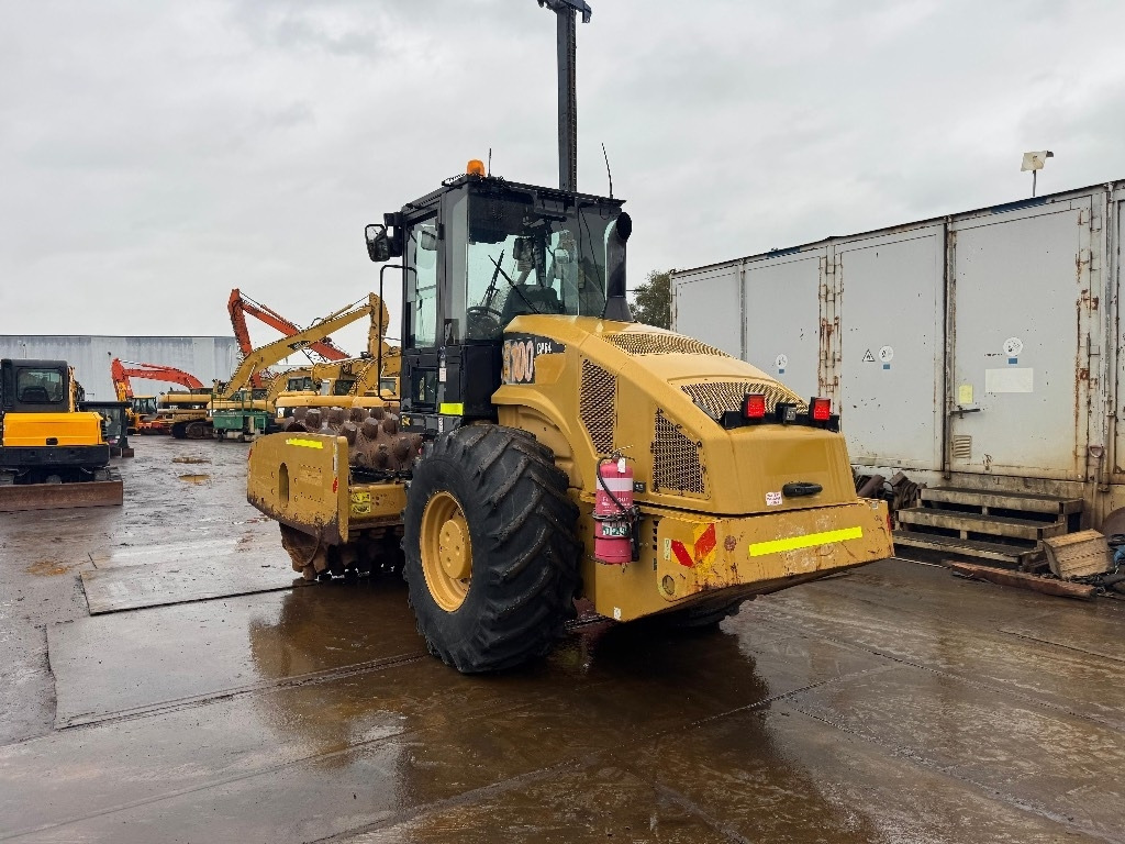 CAT CP 64 - Compactor: picture 3 CAT CP 64 - Compactor: picture 3