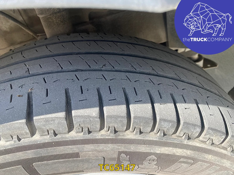 Ford Transit 2.2 TDCI L2 H2 - AIRCO - Panel van: picture 4 Ford Transit 2.2 TDCI L2 H2 - AIRCO - Panel van: picture 4