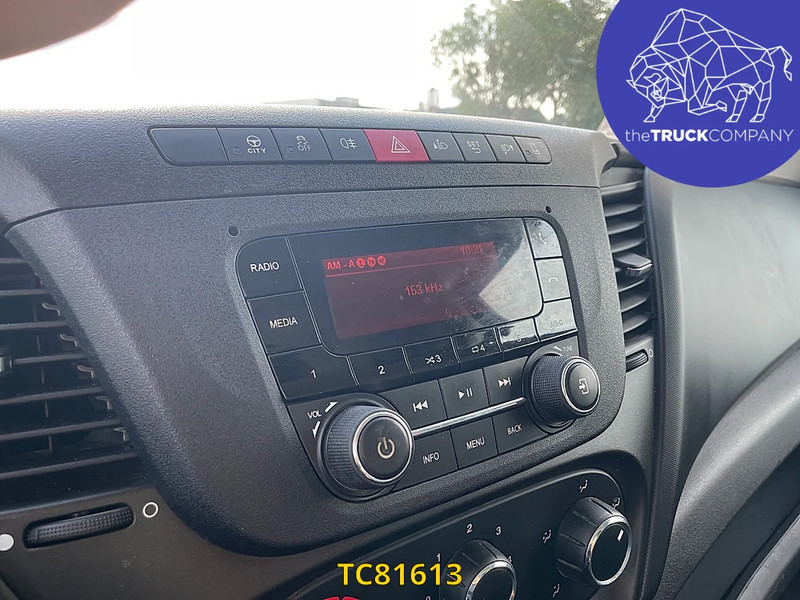 Panel van Iveco Daily 35S13 MAXI: picture 12