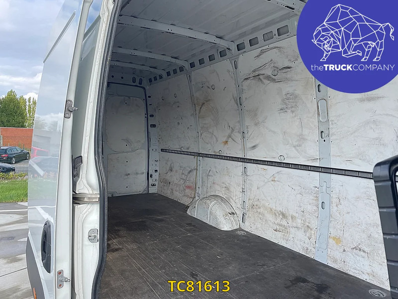 Panel van Iveco Daily 35S13 MAXI: picture 8