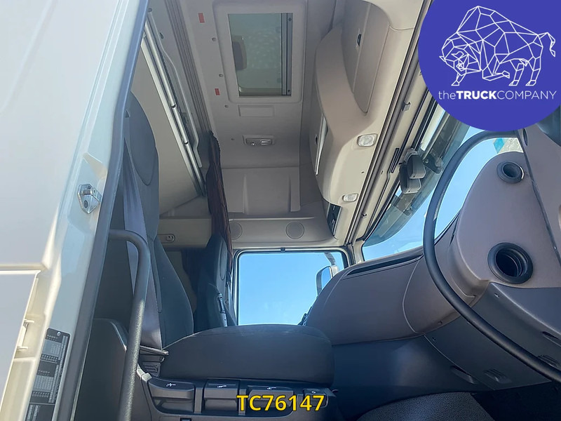 DAF XF 480 - Tractor unit: picture 5 DAF XF 480 - Tractor unit: picture 5