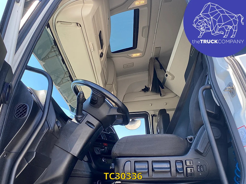 Iveco Stralis 440 S48 - Tractor unit: picture 5 Iveco Stralis 440 S48 - Tractor unit: picture 5