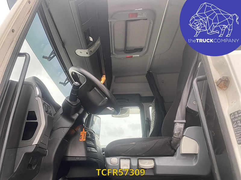 MAN TGX 480 - Tractor unit: picture 5 MAN TGX 480 - Tractor unit: picture 5