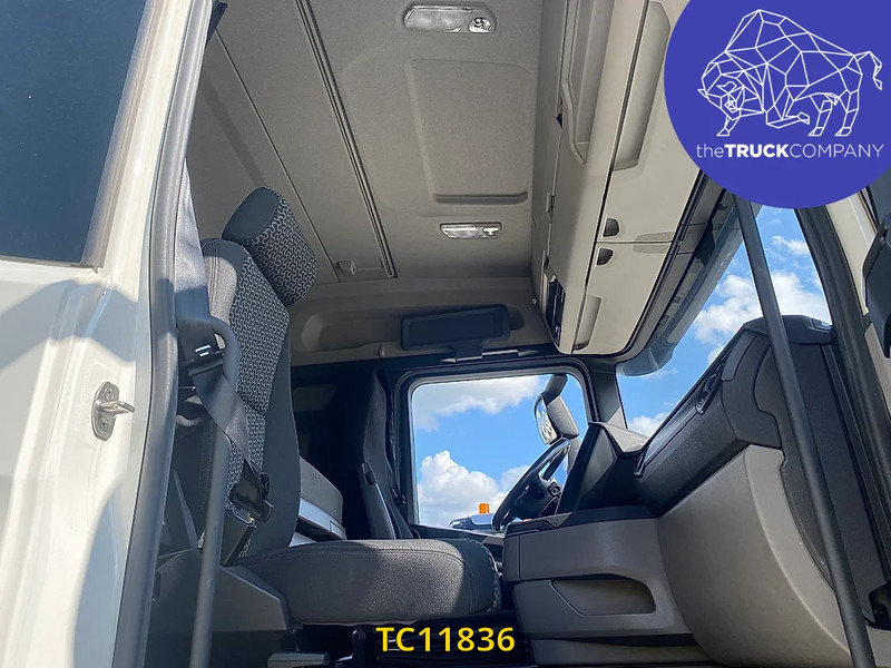Scania R 410 - Tractor unit: picture 5 Scania R 410 - Tractor unit: picture 5