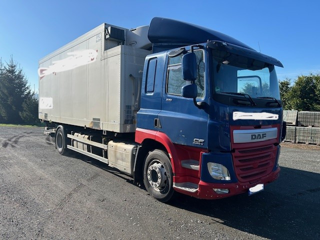 DAF CF 370 Tiefkühler NUR 426000 km - Refrigerator truck: picture 1 DAF CF 370 Tiefkühler NUR 426000 km - Refrigerator truck: picture 1