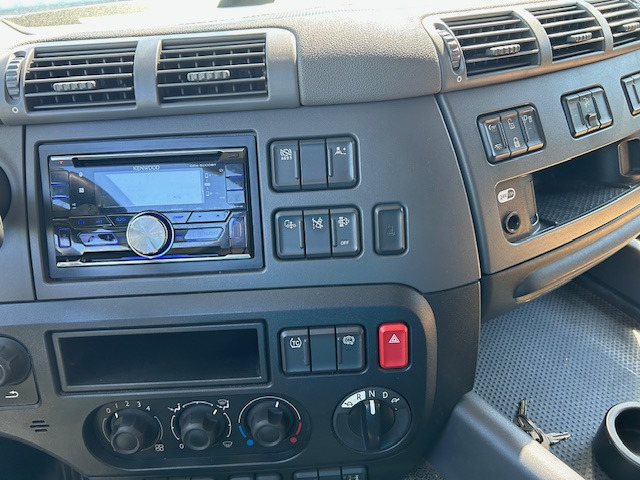 Refrigerator truck DAF CF 370 Tiefkühler NUR 426000 km: picture 11 Refrigerator truck DAF CF 370 Tiefkühler NUR 426000 km: picture 11