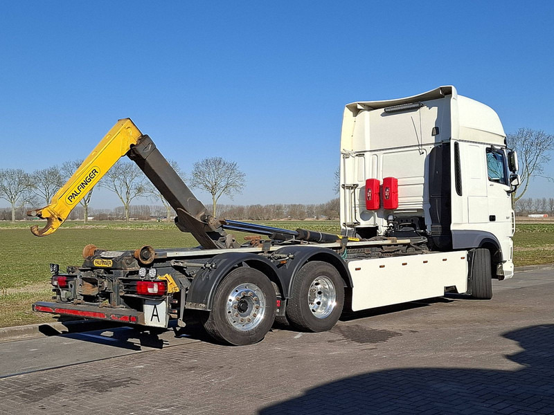 DAF XF 480 FAN - Hook lift truck: picture 3 DAF XF 480 FAN - Hook lift truck: picture 3