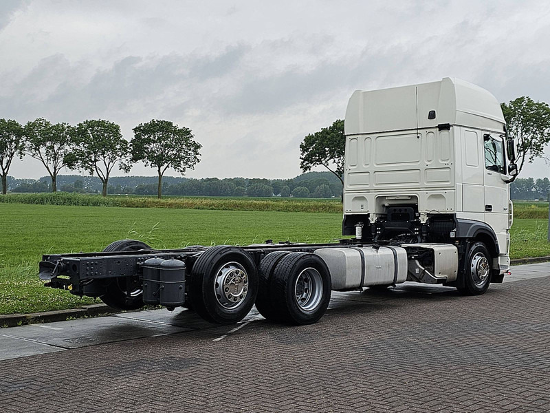 DAF XF 480 SSC 6X2 FAR INTARDER - Cab chassis truck: picture 3 DAF XF 480 SSC 6X2 FAR INTARDER - Cab chassis truck: picture 3