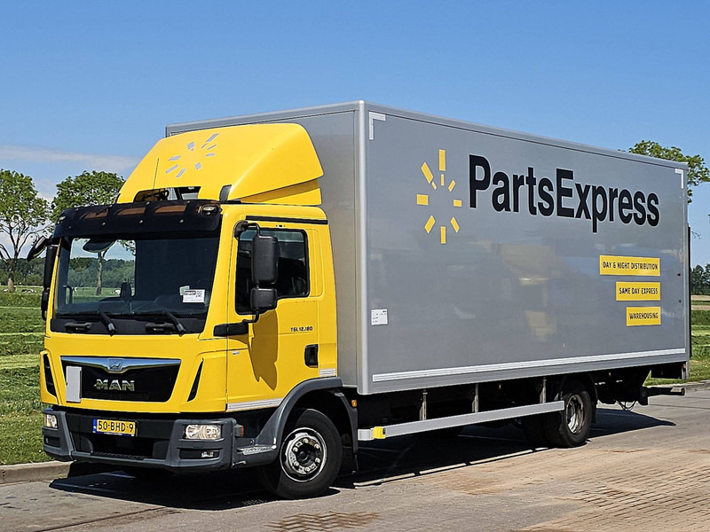 MAN 12.180 TGL - Box truck: picture 2 MAN 12.180 TGL - Box truck: picture 2