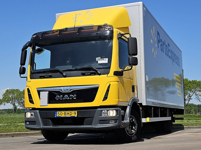 MAN 12.180 TGL - Box truck: picture 1 MAN 12.180 TGL - Box truck: picture 1