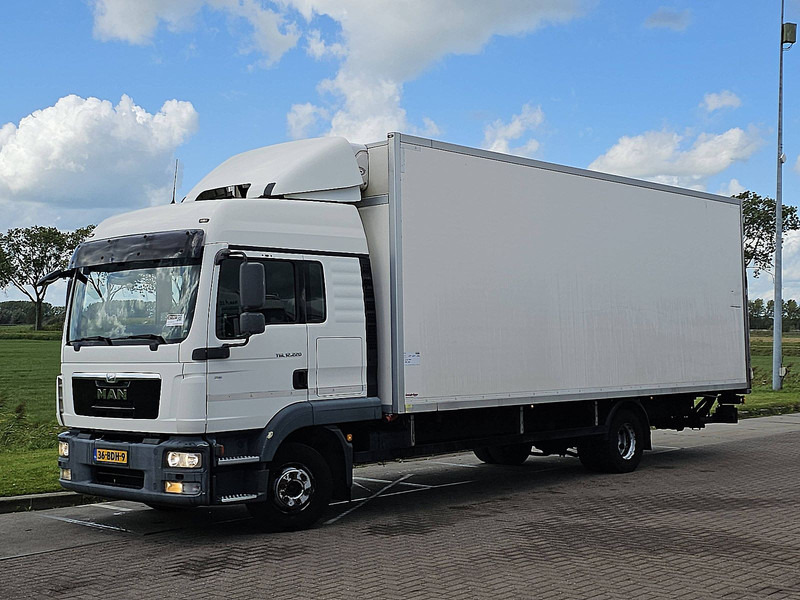 MAN 12.220 TGL - Refrigerator truck: picture 2 MAN 12.220 TGL - Refrigerator truck: picture 2