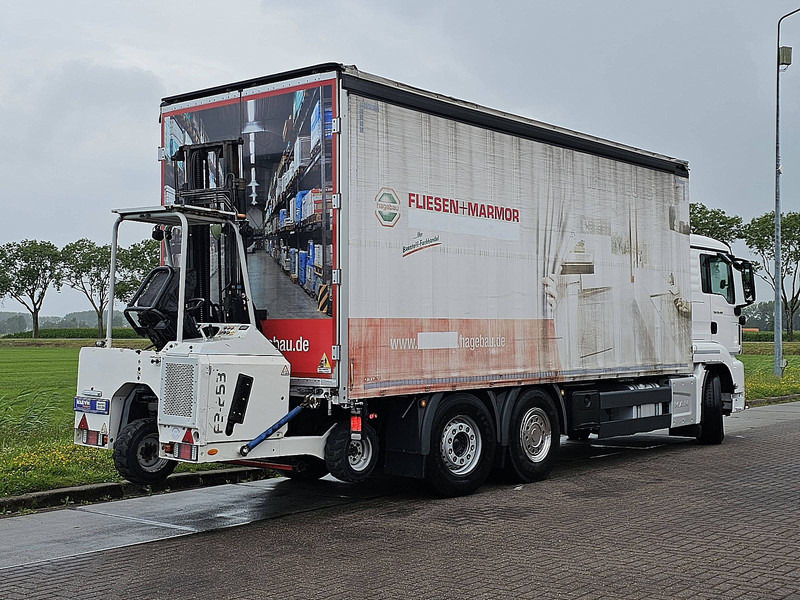 MAN 26.400 TGS - Curtainsider truck: picture 3 MAN 26.400 TGS - Curtainsider truck: picture 3