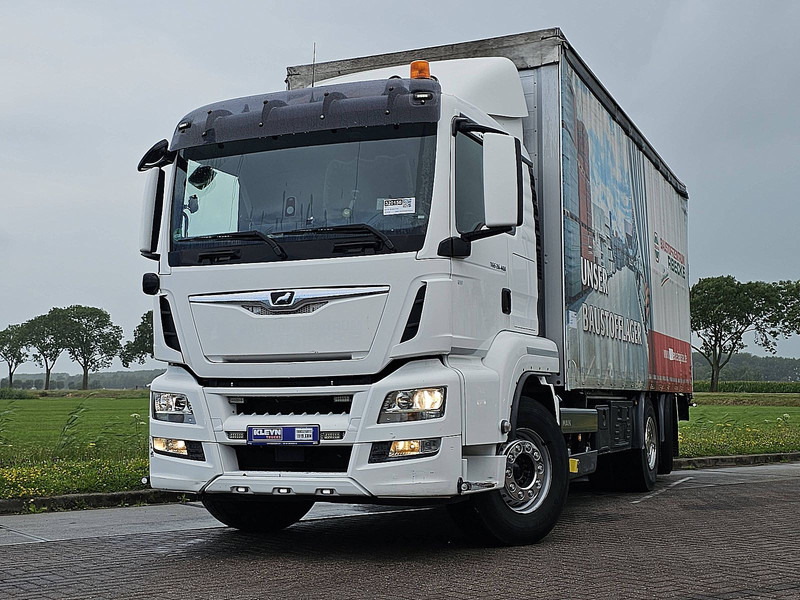 MAN 26.400 TGS - Curtainsider truck: picture 1 MAN 26.400 TGS - Curtainsider truck: picture 1