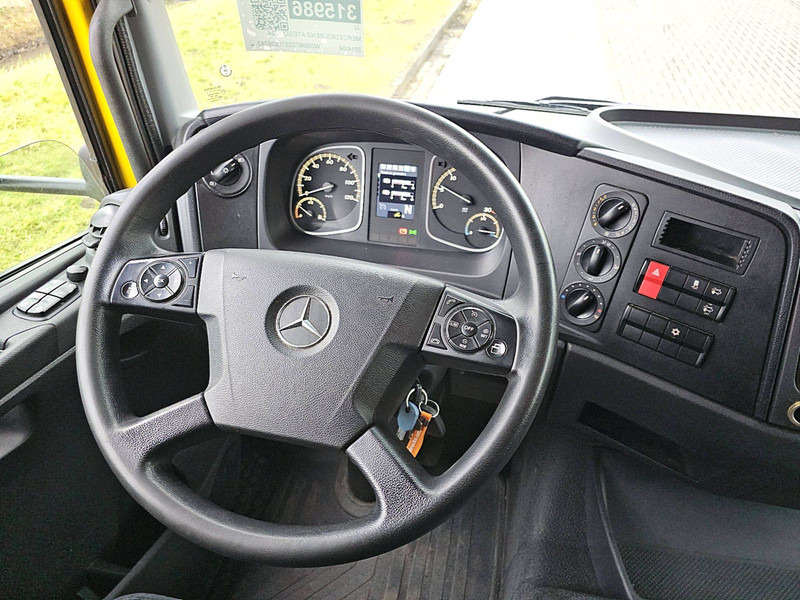 Interior photo 1: Refrigerator truck Mercedes-Benz ATEGO 1224 CARRIER MULTI LIFT