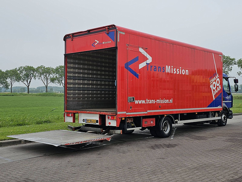 Renault D 210 11.9T TAILLIFT - Box truck: picture 3 Renault D 210 11.9T TAILLIFT - Box truck: picture 3