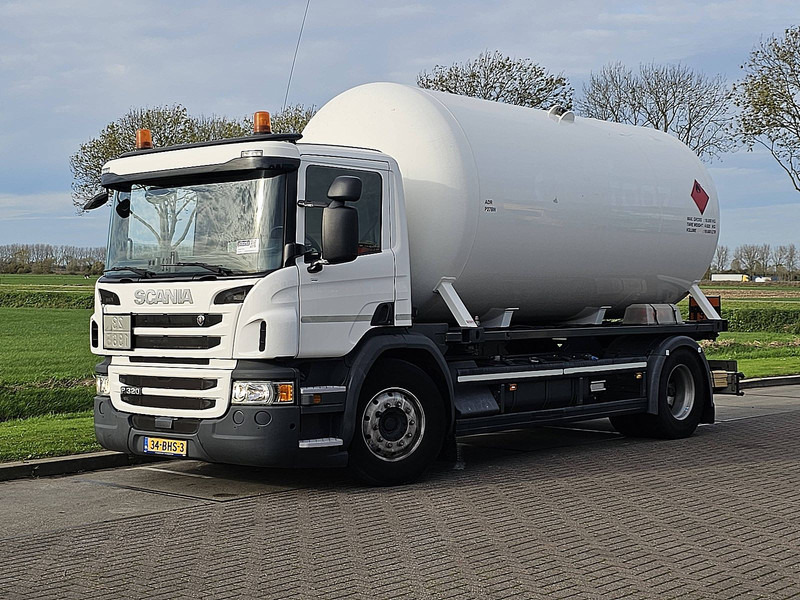 Scania P320 19.5M3 LPG GAS 2002 - Tank truck: picture 2 Scania P320 19.5M3 LPG GAS 2002 - Tank truck: picture 2