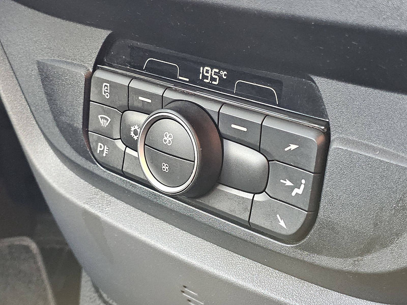 Leasing of DAF XF 480 SSC 6X2 FTG DAF XF 480 SSC 6X2 FTG: picture 11 Leasing of DAF XF 480 SSC 6X2 FTG DAF XF 480 SSC 6X2 FTG: picture 11