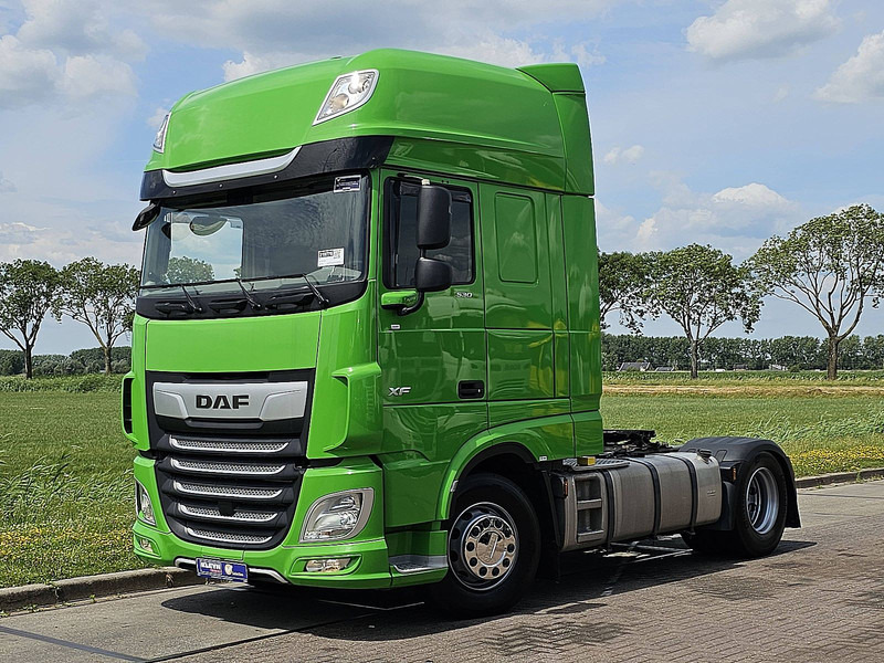 DAF XF 530 SSC INTARDER LED - Tractor unit: picture 2 DAF XF 530 SSC INTARDER LED - Tractor unit: picture 2