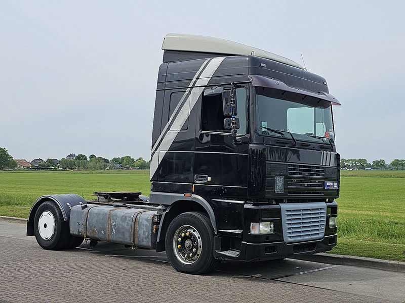 DAF XF 95.380 EURO 2 MANUAL - Tractor unit: picture 5 DAF XF 95.380 EURO 2 MANUAL - Tractor unit: picture 5