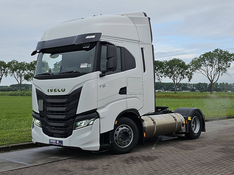 Iveco AS440S46 STRALIS LNG GAS - Tractor unit: picture 2 Iveco AS440S46 STRALIS LNG GAS - Tractor unit: picture 2