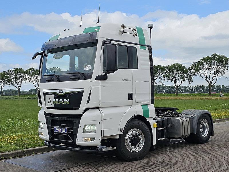 MAN 18.500 TGX XLX 4X4H PTO+HYDR. - Tractor unit: picture 2 MAN 18.500 TGX XLX 4X4H PTO+HYDR. - Tractor unit: picture 2