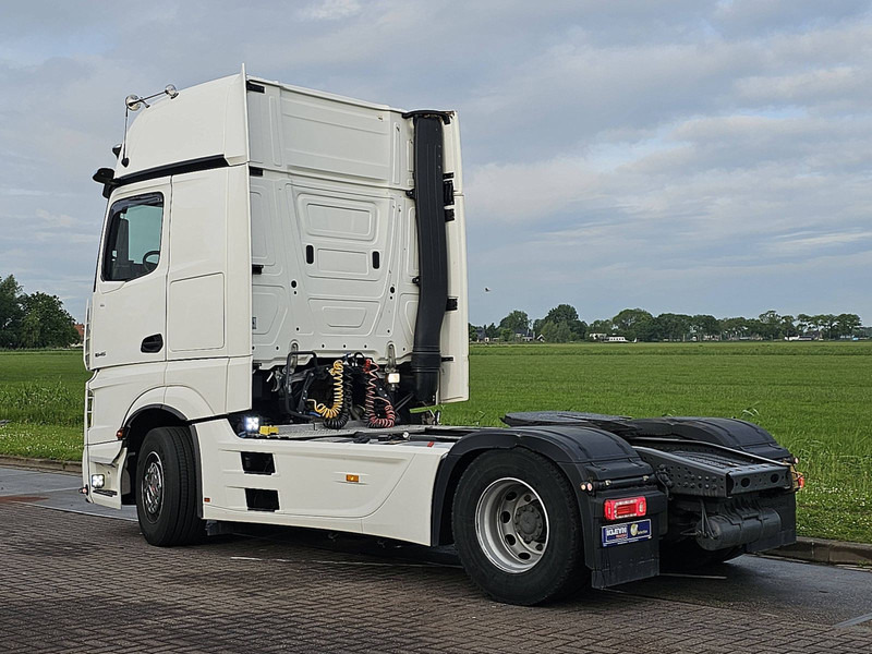 Mercedes-Benz ACTROS 1845 LS GIGASPACE RET. XENON - Tractor unit: picture 3 Mercedes-Benz ACTROS 1845 LS GIGASPACE RET. XENON - Tractor unit: picture 3