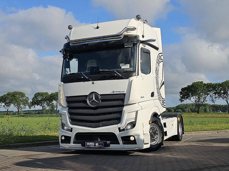 Mercedes-Benz ACTROS 1845 LS Gigaspace - Tractor unit: picture 1 Mercedes-Benz ACTROS 1845 LS Gigaspace - Tractor unit: picture 1