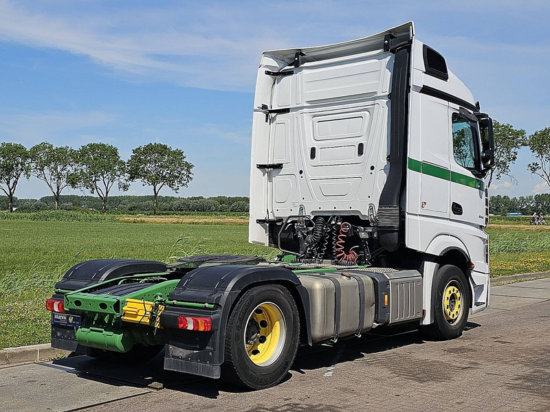 Mercedes-Benz ACTROS 1848 LS STR.SP. RET. 2X TANK - Tractor unit: picture 3 Mercedes-Benz ACTROS 1848 LS STR.SP. RET. 2X TANK - Tractor unit: picture 3