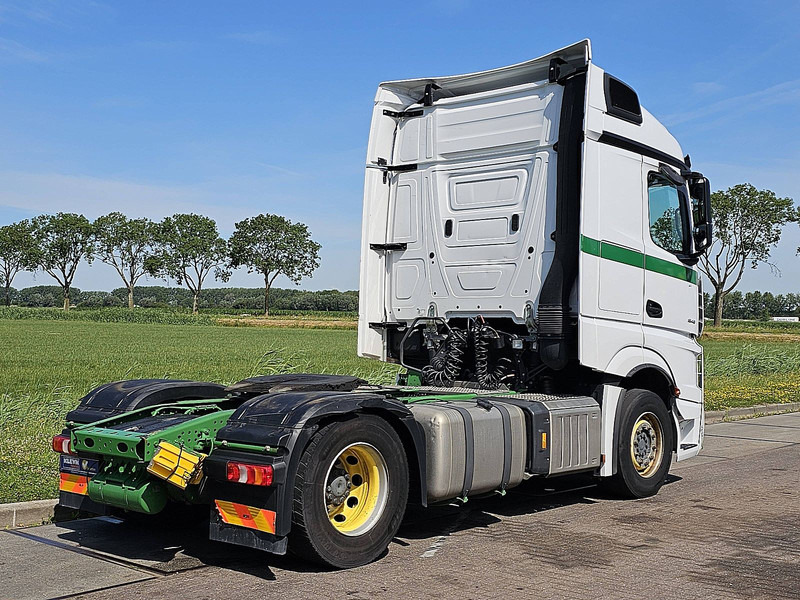 Mercedes-Benz ACTROS 1848 LS STR.SP. RET. 2X TANK - Tractor unit: picture 3 Mercedes-Benz ACTROS 1848 LS STR.SP. RET. 2X TANK - Tractor unit: picture 3