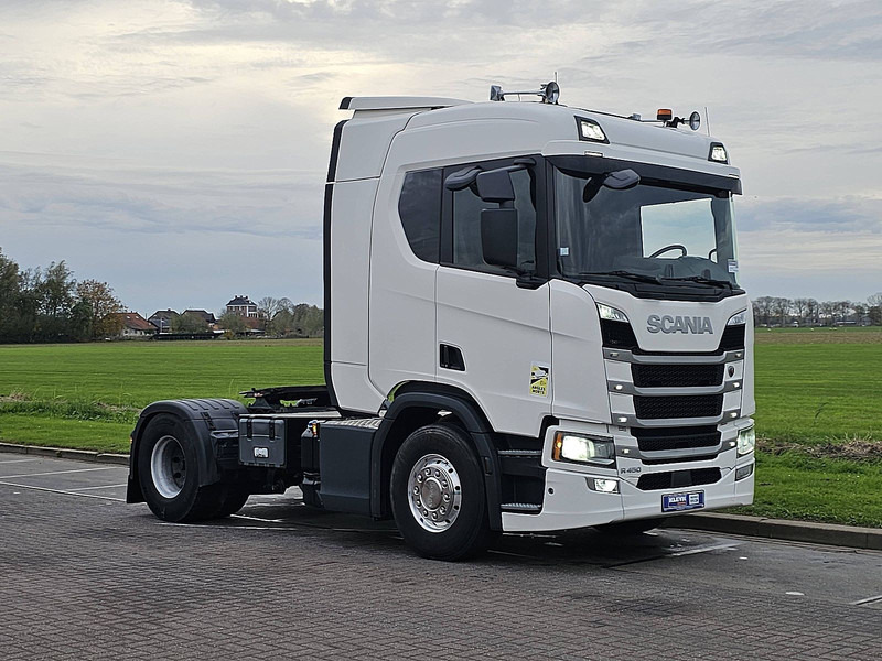Scania R450 - Tractor unit: picture 5 Scania R450 - Tractor unit: picture 5