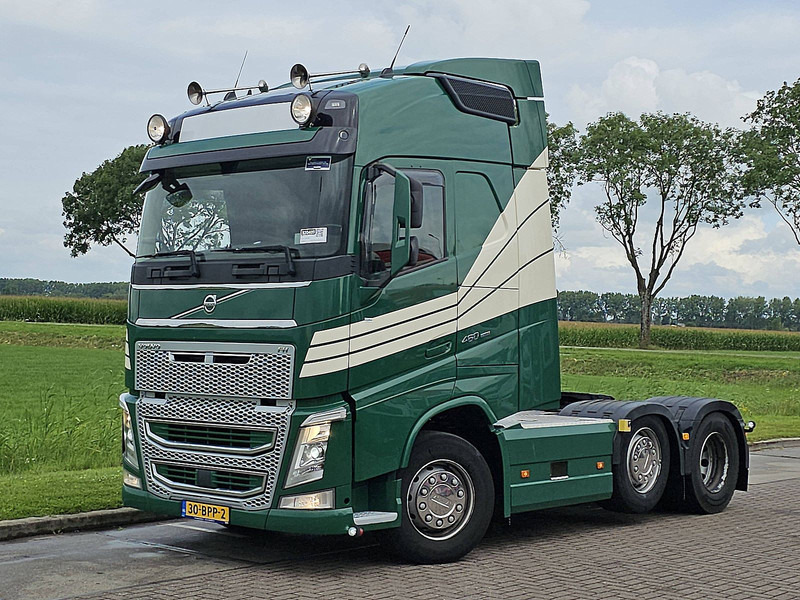 Volvo FH 460 6X2 STEER XEN. LEATH - Tractor unit: picture 2 Volvo FH 460 6X2 STEER XEN. LEATH - Tractor unit: picture 2