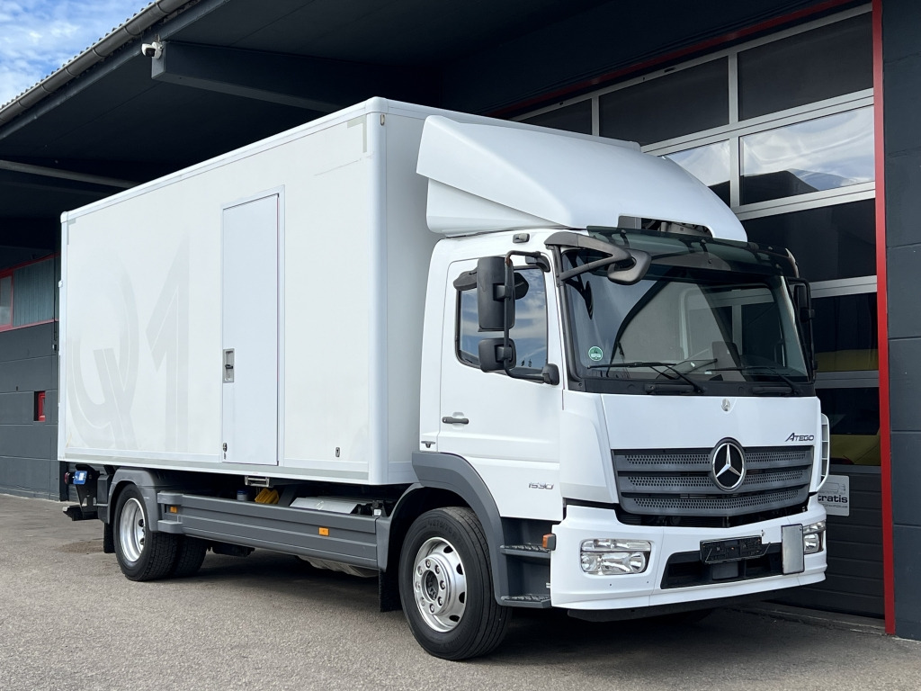 Mercedes-Benz Atego 1530 Euro6 Klima 6m Koffer AHK Orig.177tkm - Box truck: picture 1 Mercedes-Benz Atego 1530 Euro6 Klima 6m Koffer AHK Orig.177tkm - Box truck: picture 1