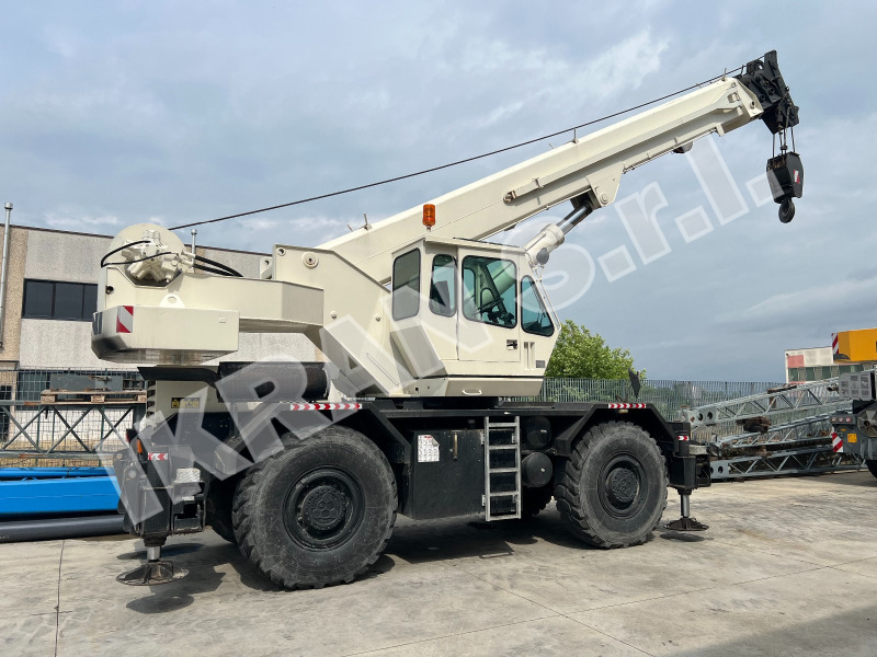 Bendini 35 BETA - Rough terrain crane: picture 3 Bendini 35 BETA - Rough terrain crane: picture 3