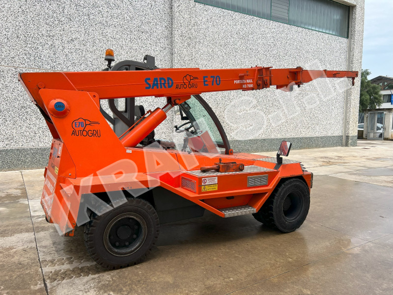 Sard E70 - Rough terrain crane: picture 4 Sard E70 - Rough terrain crane: picture 4