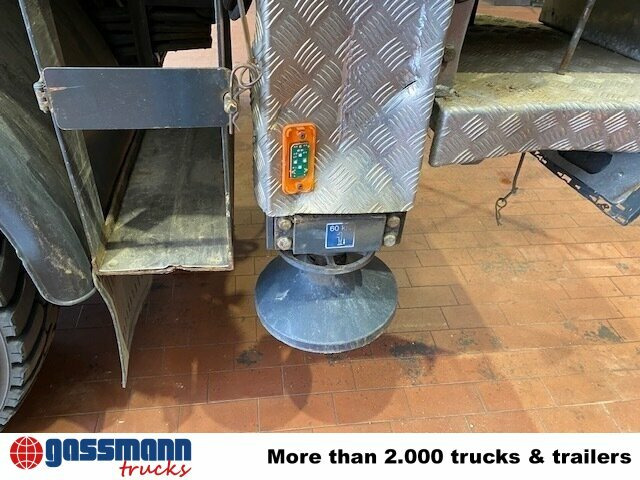 T220.1 S12 UNFALLSCHADEN! - Construction machinery: picture 5 T220.1 S12 UNFALLSCHADEN! - Construction machinery: picture 5