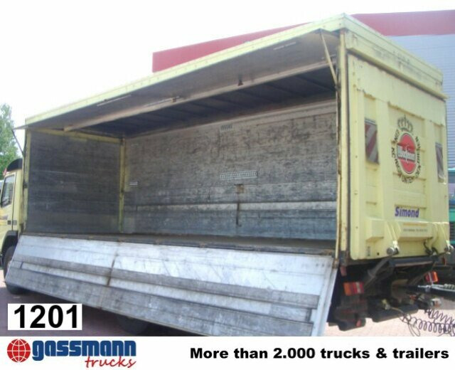 - Box truck: picture 1 - Box truck: picture 1