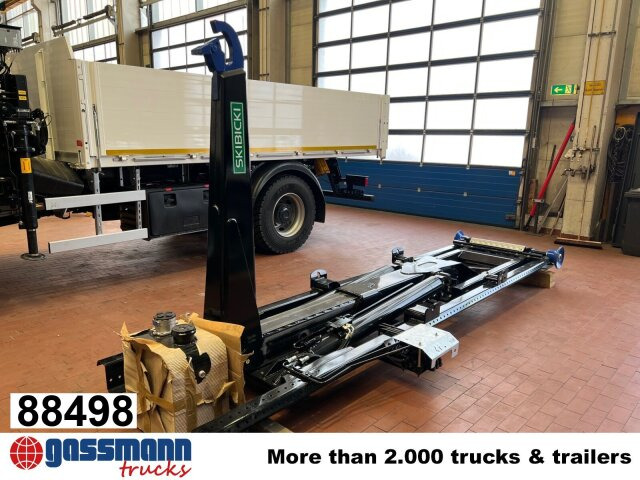 HSL 12/4000 Abrollanlage, Funk - Hook lift truck: picture 1 HSL 12/4000 Abrollanlage, Funk - Hook lift truck: picture 1