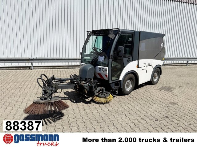 Hako Multicar Citymaster 2000 3B Kehrmaschine 4x2 - Road sweeper: picture 1 Hako Multicar Citymaster 2000 3B Kehrmaschine 4x2 - Road sweeper: picture 1
