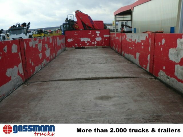 Dropside/ Flatbed truck, Crane truck Iveco AT260S31Y/P 6x2 mit Kran Copma 150.3: picture 9