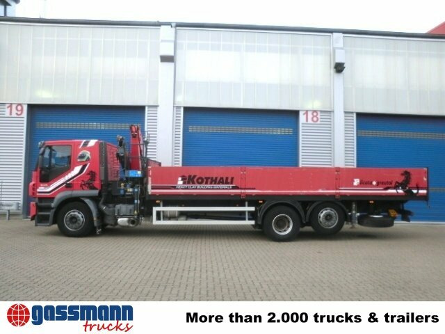 Dropside/ Flatbed truck, Crane truck Iveco AT260S31Y/P 6x2 mit Kran Copma 150.3: picture 13