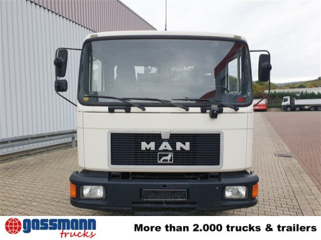 MAN 14.152 F 4x2 BB mit Kran Hiab 060-2 - Hook lift truck, Crane truck: picture 3 MAN 14.152 F 4x2 BB mit Kran Hiab 060-2 - Hook lift truck, Crane truck: picture 3