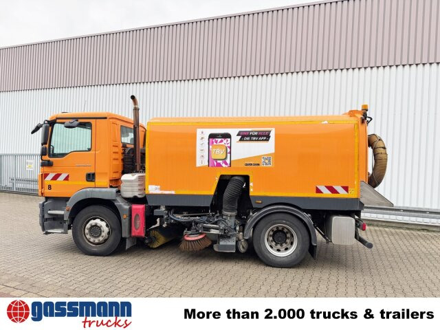 MAN TGM 18.250 4X2 BB, Kehrmaschine Brock SL200/2 - Road sweeper: picture 2 MAN TGM 18.250 4X2 BB, Kehrmaschine Brock SL200/2 - Road sweeper: picture 2