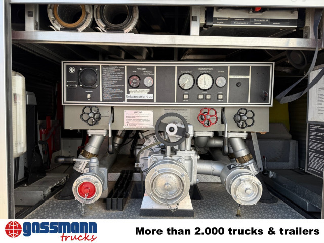 Fire truck Mercedes-Benz Atego 917 4x4, LF 10, Einzelbereifung, AT-Motor: picture 13