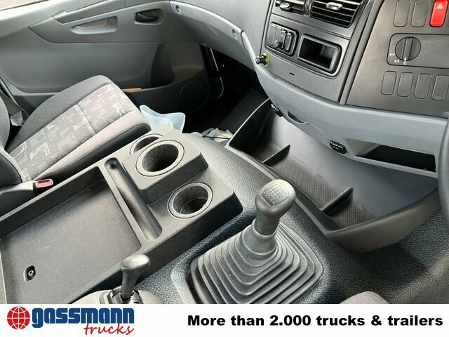 Mercedes-Benz Axor 2633 K 6x4 RHD - Cab chassis truck: picture 3 Mercedes-Benz Axor 2633 K 6x4 RHD - Cab chassis truck: picture 3