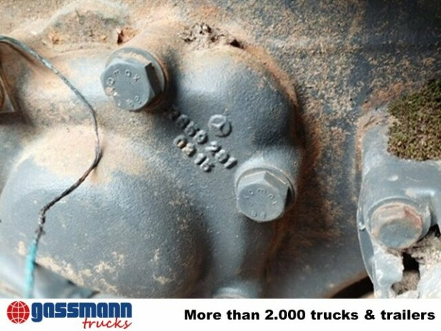 Mercedes-Benz MB Verteilergetriebe - Transmission for Truck: picture 4 Mercedes-Benz MB Verteilergetriebe - Transmission for Truck: picture 4