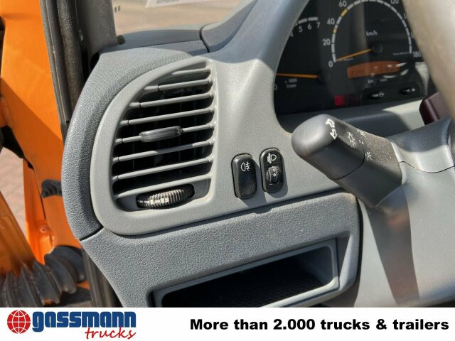 Mercedes-Benz Sprinter 308 4x2 Doka - Flatbed van, Combi van: picture 3 Mercedes-Benz Sprinter 308 4x2 Doka - Flatbed van, Combi van: picture 3