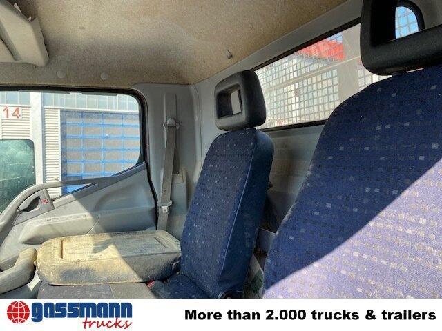Mitsubishi Canter Fuso 7C15D 4x2, Wasserschaden! - Tipper body: picture 3 Mitsubishi Canter Fuso 7C15D 4x2, Wasserschaden! - Tipper body: picture 3