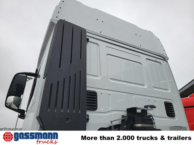 Iveco T-Way AT410T51 8x4, Retarder, Nebenantrieb, 4x - Tractor unit: picture 2 Iveco T-Way AT410T51 8x4, Retarder, Nebenantrieb, 4x - Tractor unit: picture 2